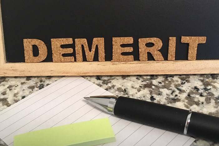 【メルカリ転売】3つのデメリットとその対策