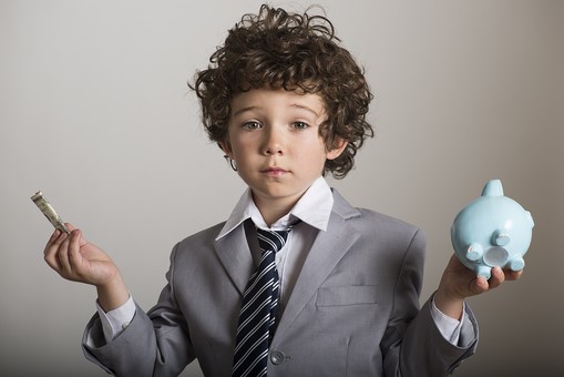 【脱サラ】貯金と副業は必須です